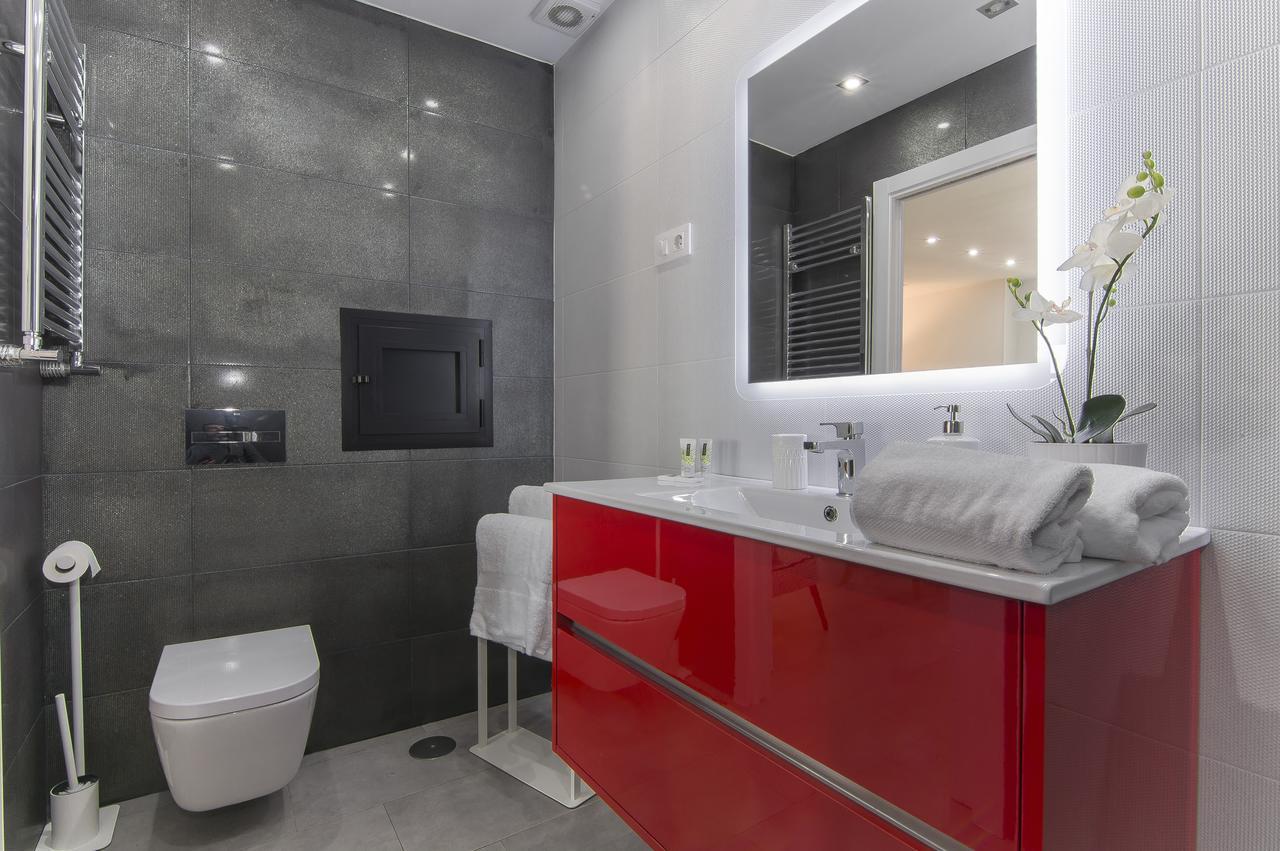 Plaza Espana & Gran Via Apartment Madrid Ngoại thất bức ảnh